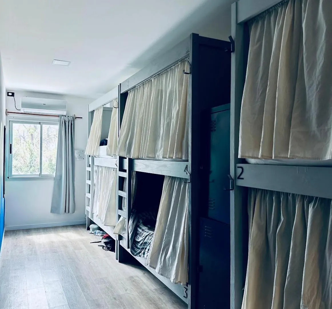 Gorilla Hostel 0*, Mendoza Argentina